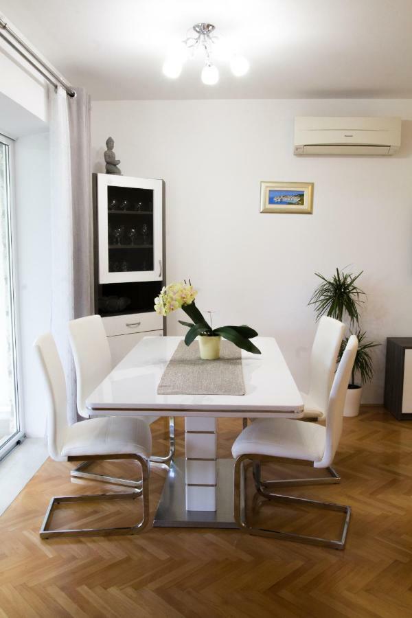 Villa Silvija Mlini Dış mekan fotoğraf